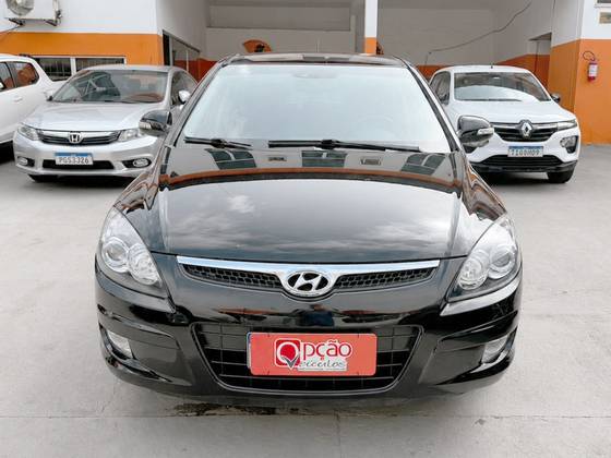 HYUNDAI I30 2.0 MPFI GLS 16V GASOLINA 4P AUTOMÁTICO HYUNDAI I30 2.0 MPFI GLS 16V GASOLINA 4P AUTOMÁTICO